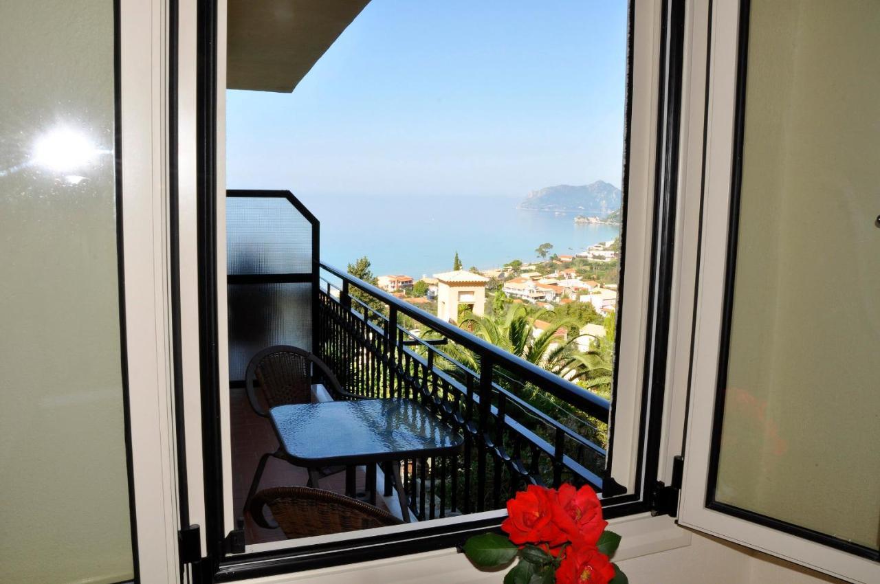 Dina'S Paradise Agios Gordios  Exterior foto